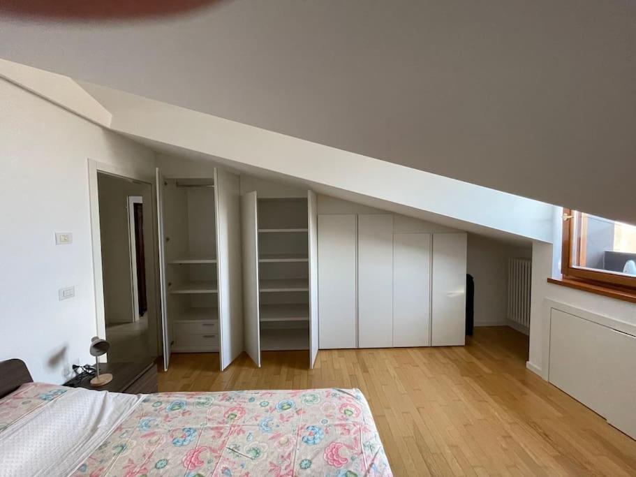 شقة Elia Loft ريفا ديل غاردا المظهر الخارجي الصورة